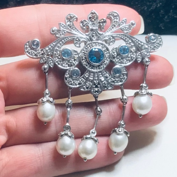 Dallas Prince Blue Topaz Pearl and Chrome Marcasite Brooch / Pendant - Picture 2 of 11